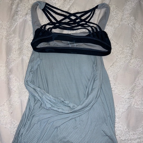 Camo lululemon top w/ built in bra - Picture 2 of 2